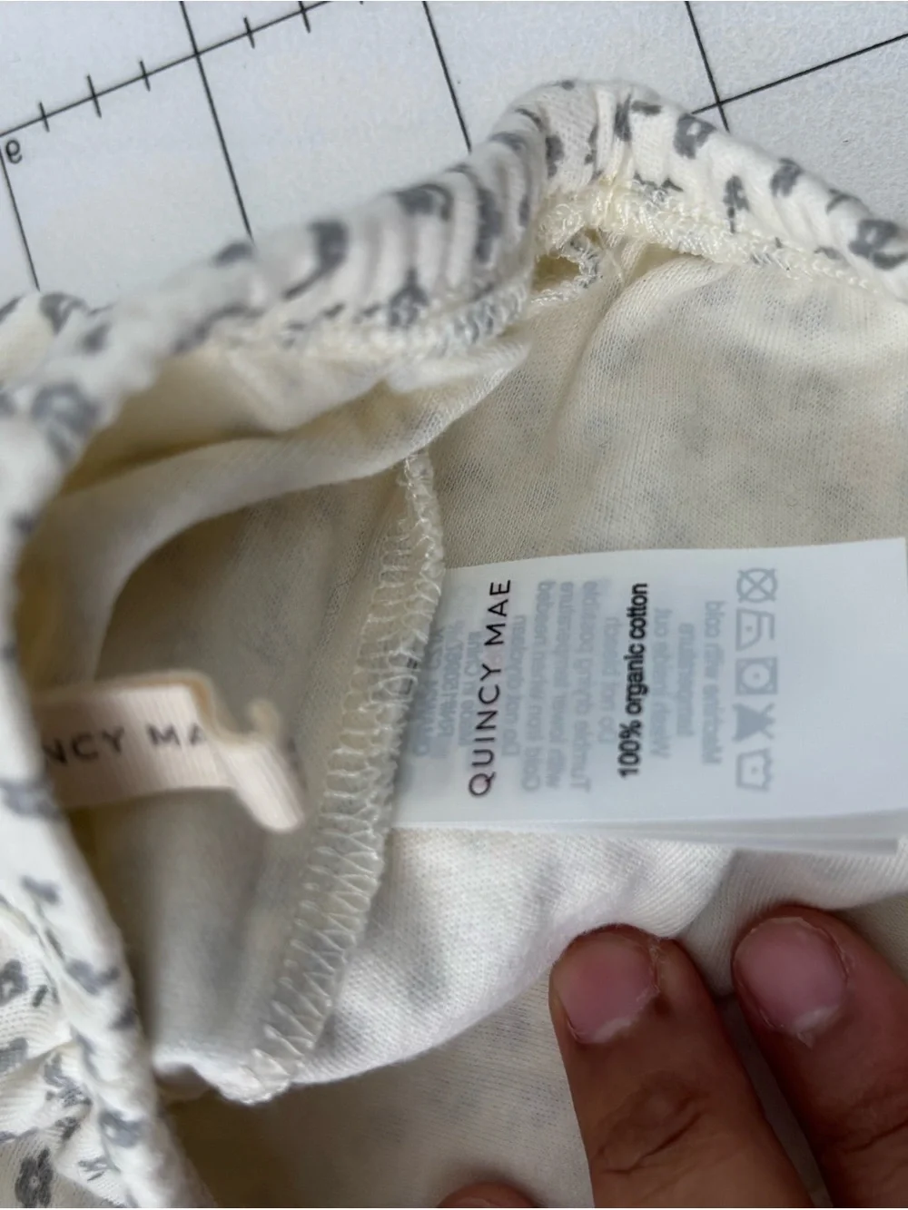 Quincy Mae Organic Cotton Ditsy Floral Gathered Baby Bloomer 3-6m